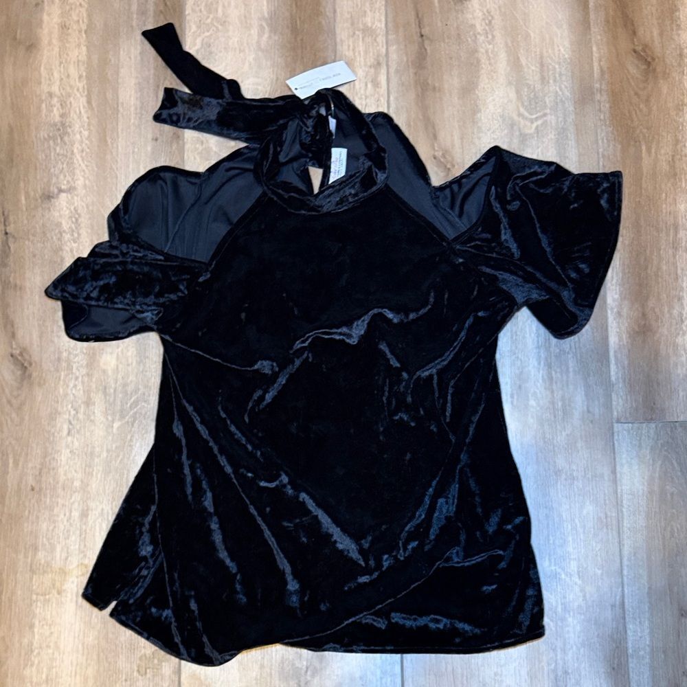New York & Company Black Velvet Blouse Small Top